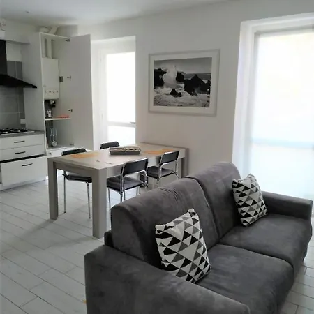 Apartament Canada Stresa